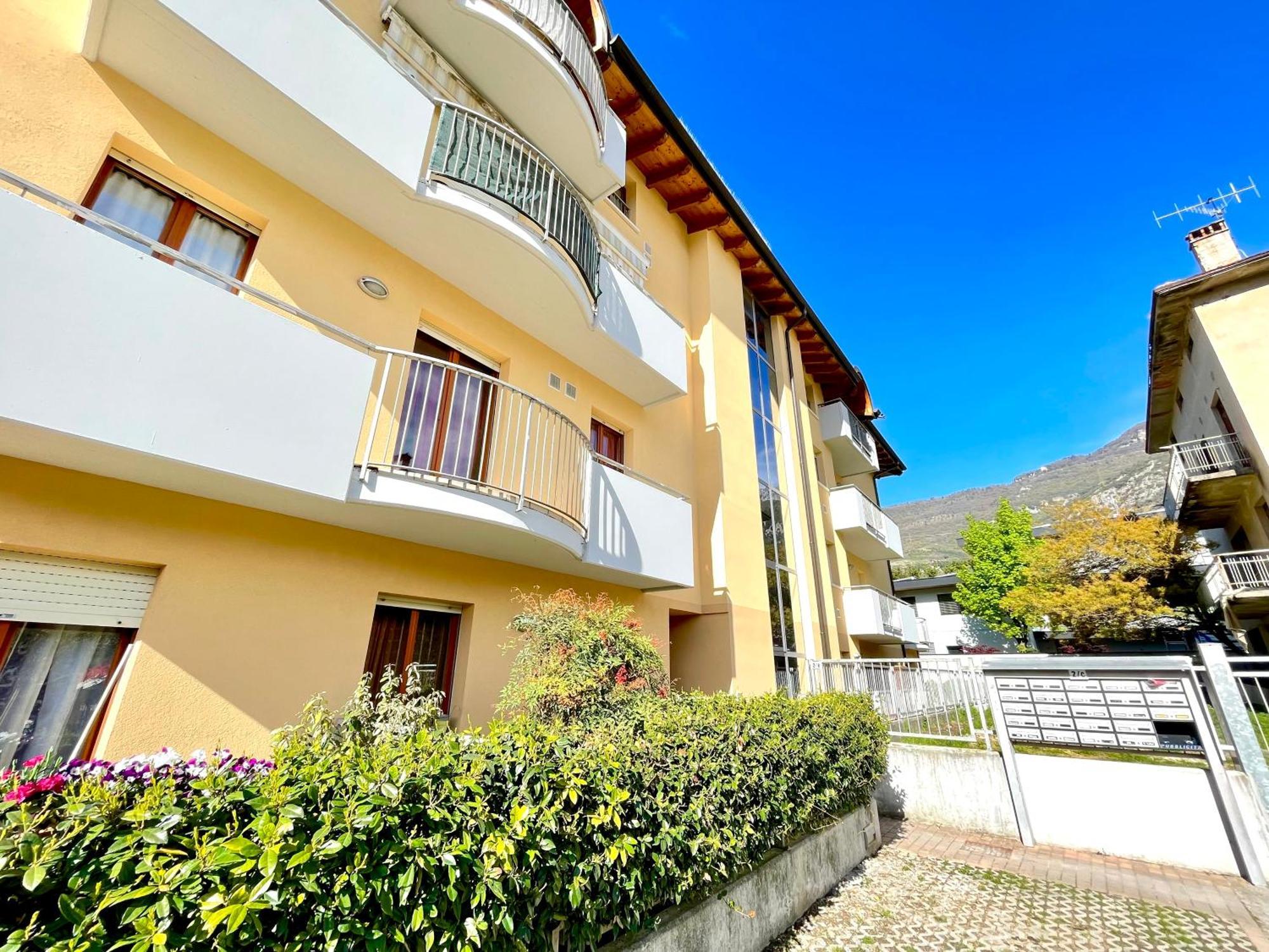 Casa Segantini - Relax Apartment 2 Arco Zewnętrze zdjęcie